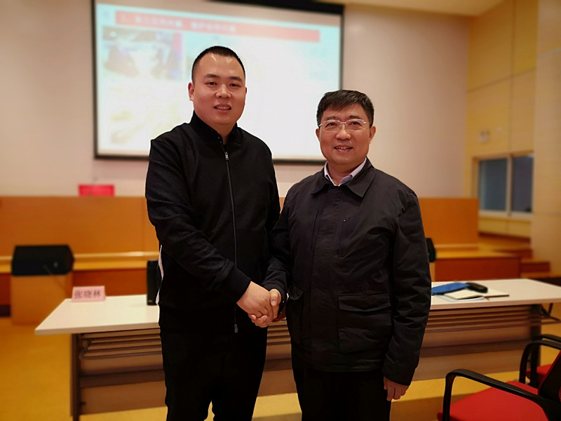 豫商赴滬，共研發(fā)展│許明月董事長(zhǎng)參加民建河南省企業(yè)家會(huì)員班培訓(xùn)